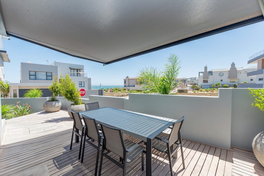 3 Bedroom Property for Sale in Calypso Beach Western Cape